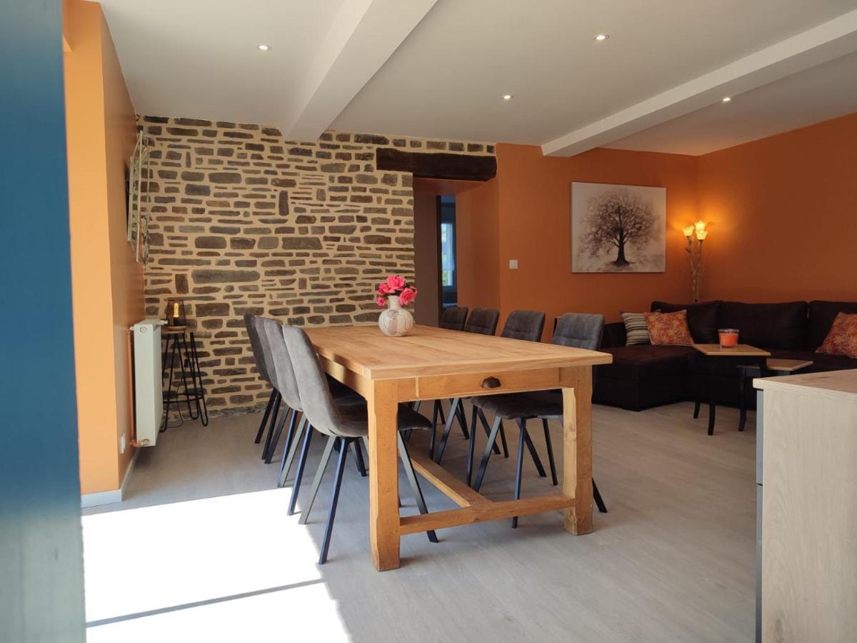 Gite Les Tongs Des Pres, Au Coeur Du Parc Normandie Maine Livaie Extérieur photo
